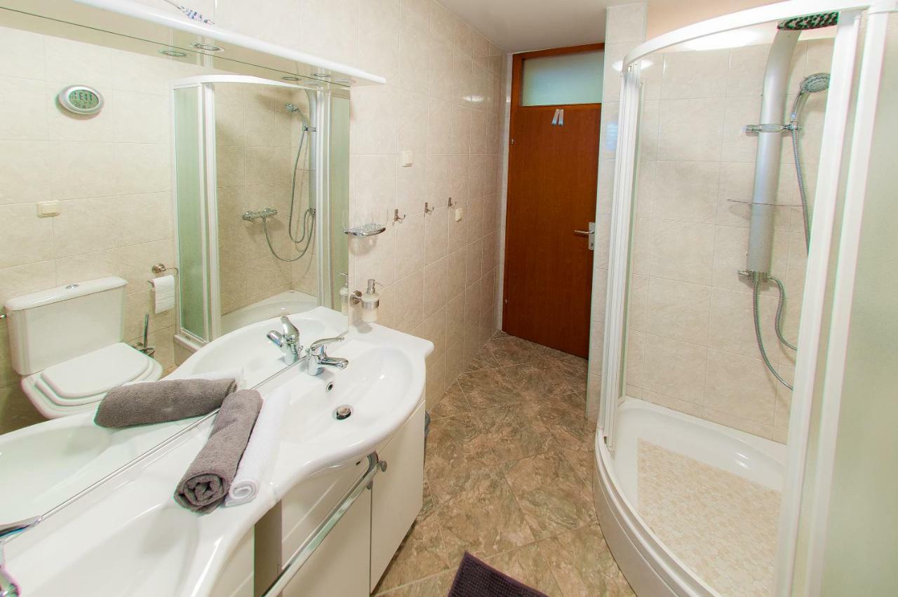 Maestral Suites 시베니크 외부 사진